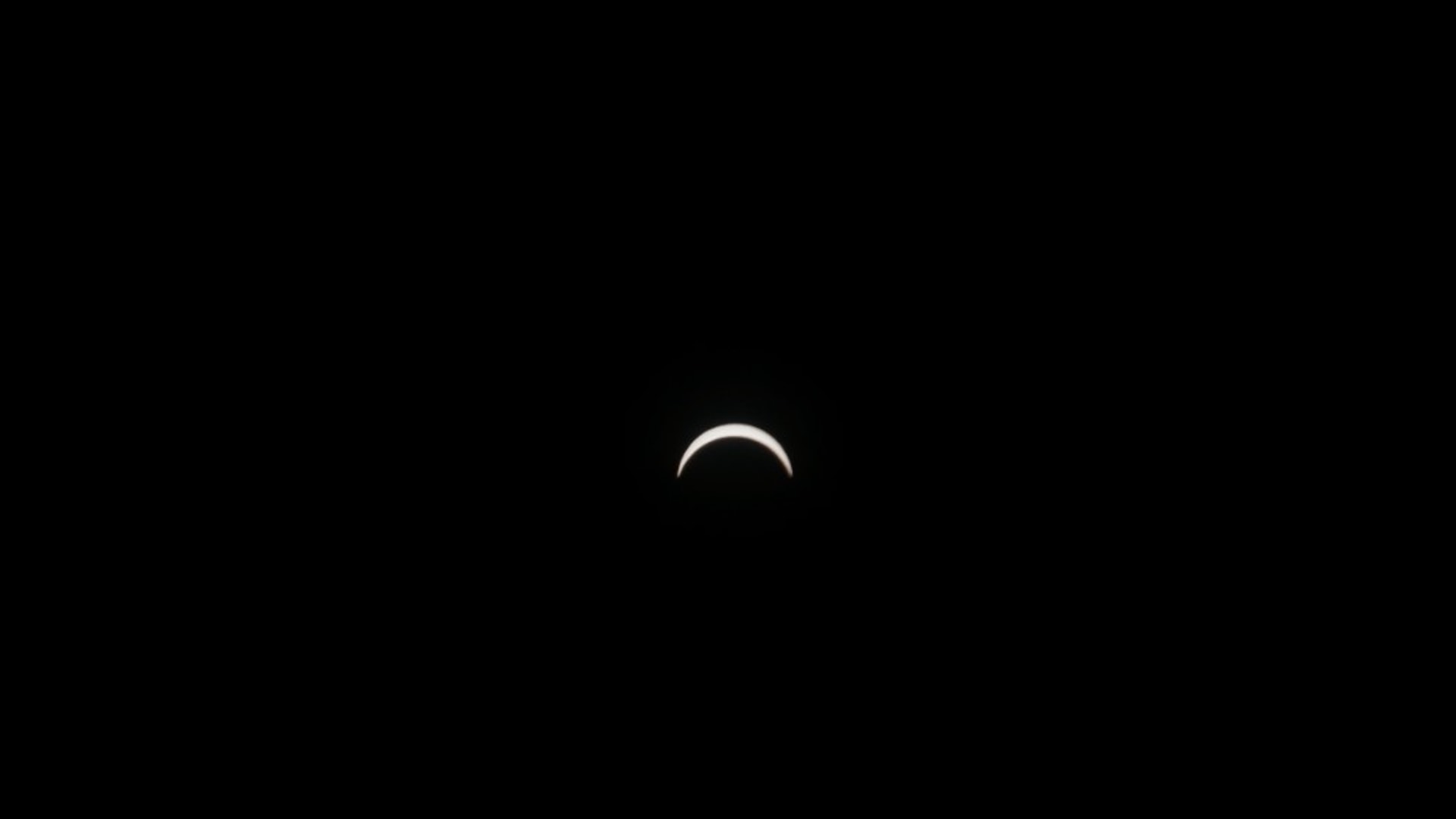 Sonnenfinsternis Pforzheim 2026 – schmale Sichel nahe dem Maximum vom Ebbstein